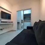 Apartamento novo , poucos metros da praia
